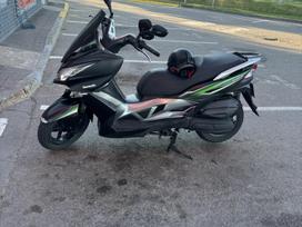 Kawasaki J 125cc, мотороллеры / мопеды