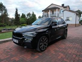 BMW X5, 3.0 l., off-road / crossover
