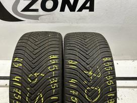 Hankook Kinergy 4S 2, all-season 235/35 R19