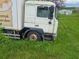 -Kita- Kita, izotermiska virsbūve
