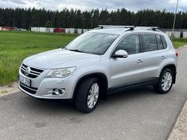 Volkswagen Tiguan, 2.0 l., visureigis / krosoveris