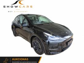 Tesla Model Y, 81 кВт·ч, Внедорожник / Кроссовер