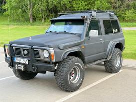 Nissan Patrol, 2.8 l., visureigis / krosoveris