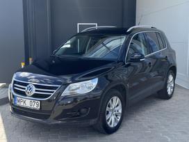Volkswagen Tiguan, 1.4 l., off-road / crossover