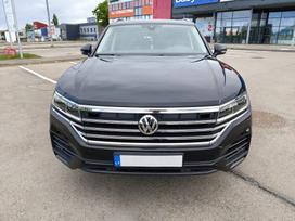 Volkswagen Touareg, 3.0 l., visureigis /