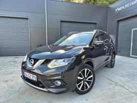 Nissan X-Trail, 1.6 l., Внедорожник / Кроссовер