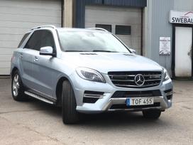 Mercedes-Benz ML350, 3.0 l., off-road / crossover