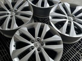 Toyota 5x100 Prekės Kodas: S17-3-2, lengvojo