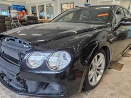 Bentley Flying Spur dalimis. Didelis
