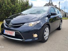 Toyota Auris, 1.4 l., Универсал