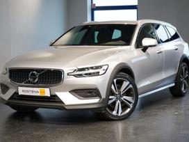 Volvo V60 Cross Country, 2.0 l., Универсал