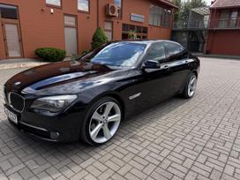 BMW 730, 3.0 l., saloon / sedan