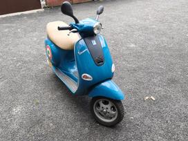 Piaggio Vespa 125cc, motoroleriai / mopedai