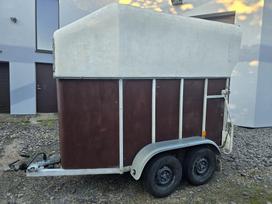 -Kita- Aanhangwagen, dzīvnieku transportēšanai