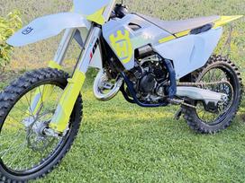 Husqvarna TC 125cc, motocross