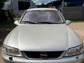 Opel Vectra for parts