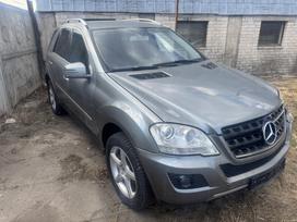 Mercedes-Benz ML350