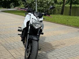 Yamaha XJ6 600cc, street / klasikiniai