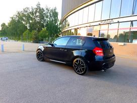 BMW 123, 2.0 l., Хэтчбек