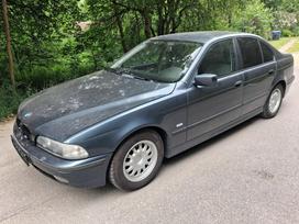 BMW 528, 3.0 l., Седан