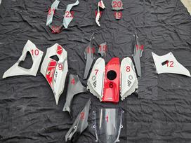 Yamaha R7, superbikes