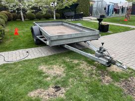 Bächt, automašīnas piekabes