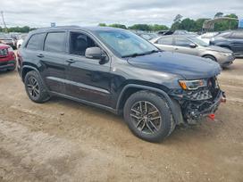 Jeep Grand Cherokee, 5.7 l., Внедорожник / Кроссовер
