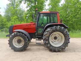 Valtra 8450 Hitech, traktoriai