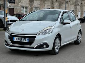 Peugeot 208, 1.2 l., hečbekas