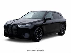 BMW iX, 77 kWh, off-road / crossover