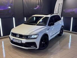 Volkswagen Tiguan, 1.5 l., Внедорожник / Кроссовер