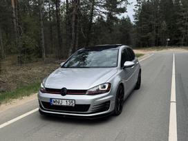 Volkswagen Golf, 2.0 l., hečbekas