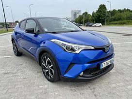 Toyota C-HR, 1.8 l., off-road / crossover
