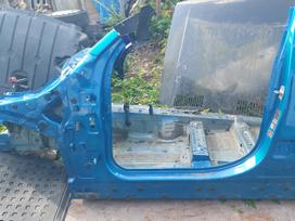 BMW X6 Ketvirtis priekis kaire europinis
