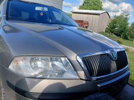 Skoda Octavia, Hhh, Variklis geras