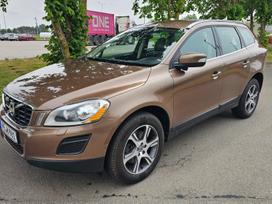 Volvo XC60, 2.0 l., off-road / crossover