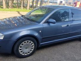 Skoda Superb, 2.0 l., Седан
