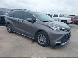 Toyota Sienna, Минивэн