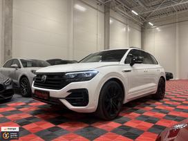 Volkswagen Touareg, 3.0 l., Внедорожник / Кроссовер