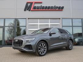 Audi Q8, 3.0 l., visureigis / krosoveris