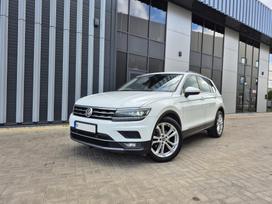 Volkswagen Tiguan, 1.4 l., visureigis / krosoveris