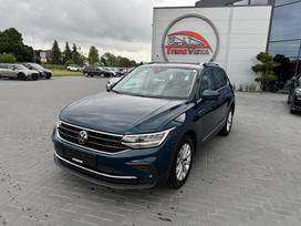 Volkswagen Tiguan, 2.0 l., Внедорожник / Кроссовер