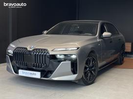 BMW 740, 3.0 l., Седан