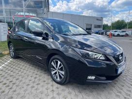 Nissan Leaf, 40 kWh, hatchback
