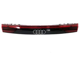 Audi Q8, 4M8945095BA, gaismas