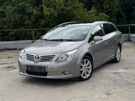 Toyota Avensis, 2.0 l., Универсал