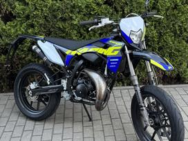 Derbi Senda 49cc, supermoto