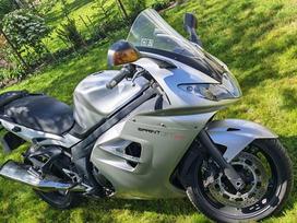 Triumph Street Triple 1050cc, touring / sport touring