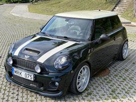 Mini Cooper JCW, 1.6 l., hatchback