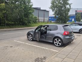 Volkswagen Golf, 2.0 l., hečbekas